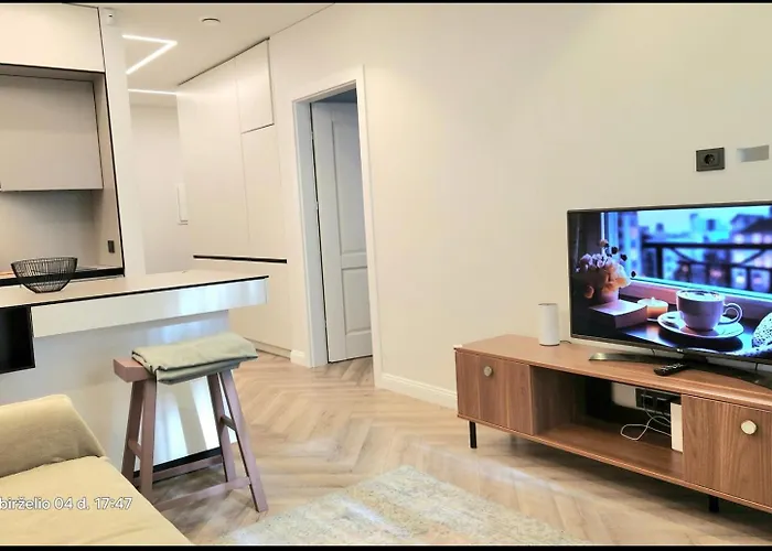 Happy Brilliant Old Town Self Check In, Underground Parking, Terrace *